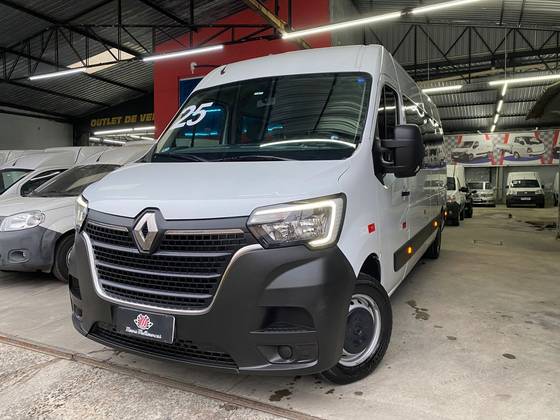 RENAULT MASTER 2.3 DCI DIESEL MINIBUS EXECUTIVE 16L L3H2 3P MANUAL